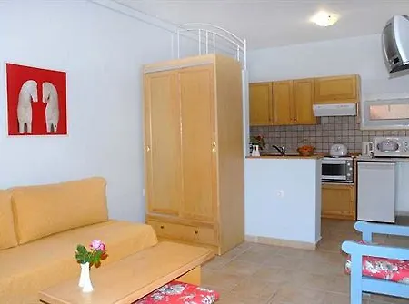 Spiti Prifti Apartament *